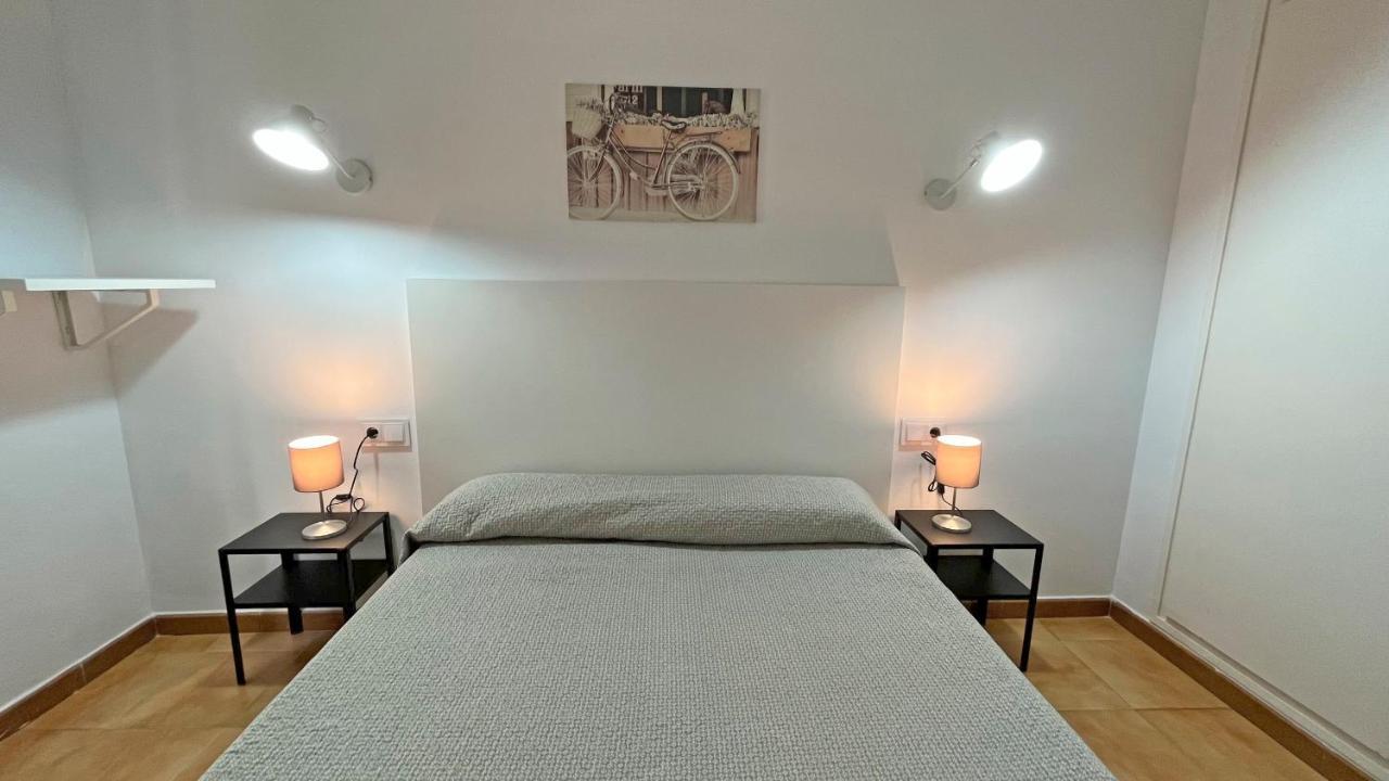 Hostal La Premsa أرينيس دي مار المظهر الخارجي الصورة