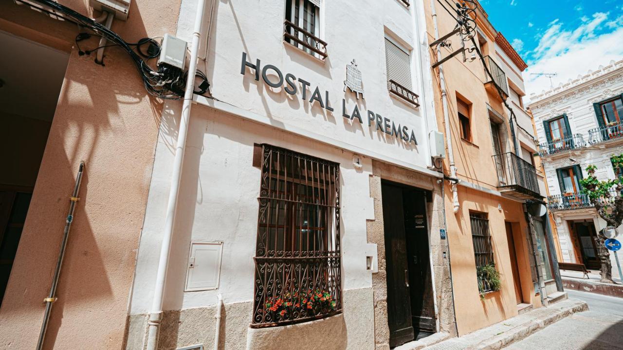 Hostal La Premsa أرينيس دي مار المظهر الخارجي الصورة