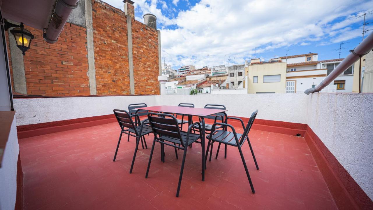 Hostal La Premsa أرينيس دي مار المظهر الخارجي الصورة